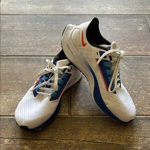 Nike Women’s Air Zooms Running Shoes!